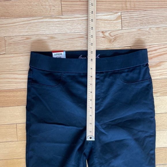 🔴 2 for $25 Gloria Vanderbilt Womens Amanda Pull on High Rise Jean size 8 - Picture 8 of 10